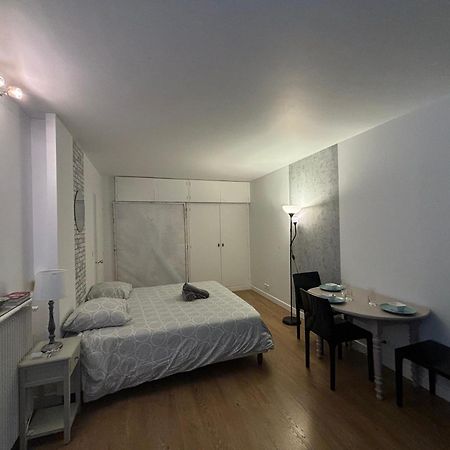 Appartement Des Champs Elysees Paris Eksteriør bilde