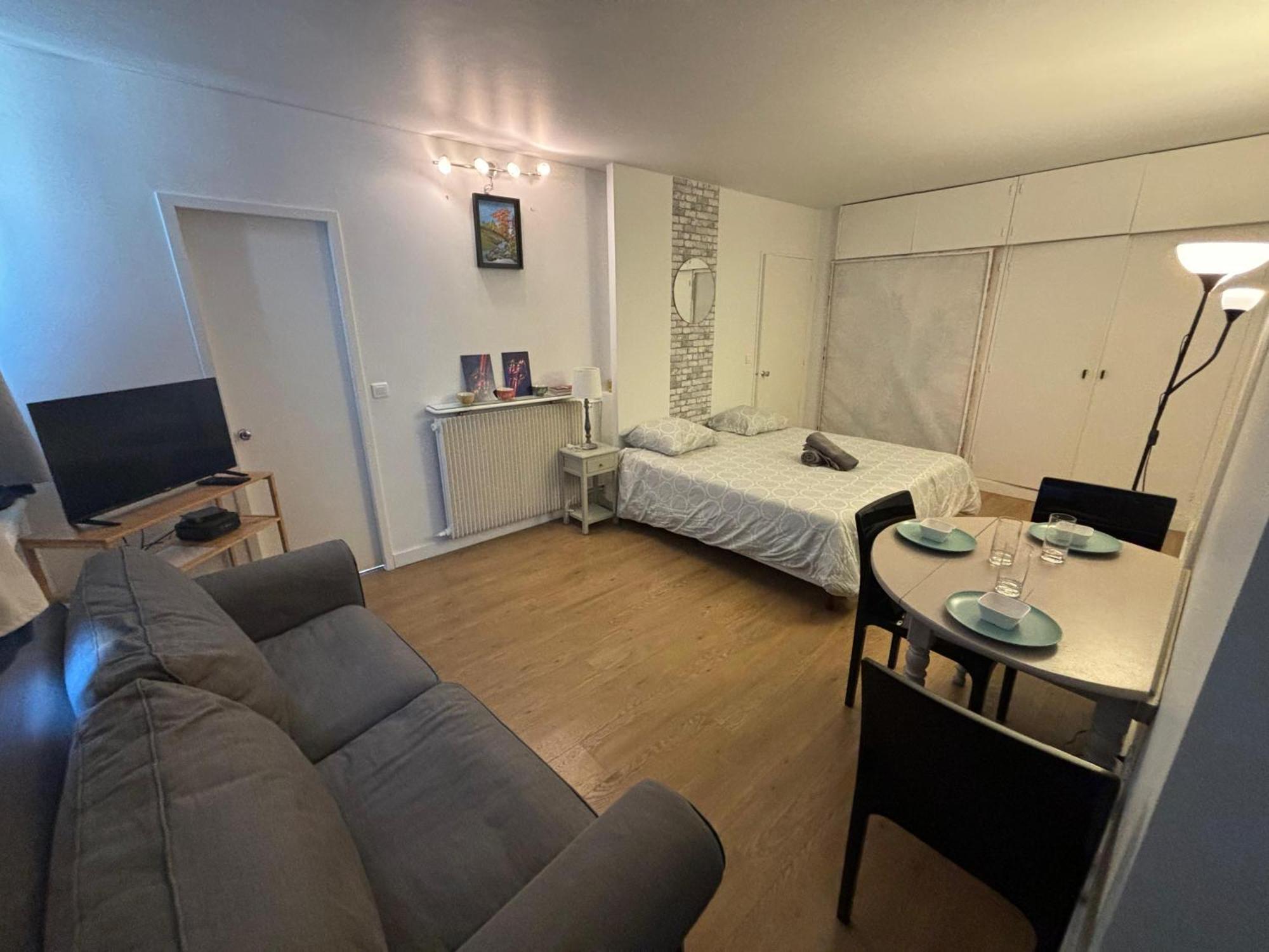 Appartement Des Champs Elysees Paris Eksteriør bilde